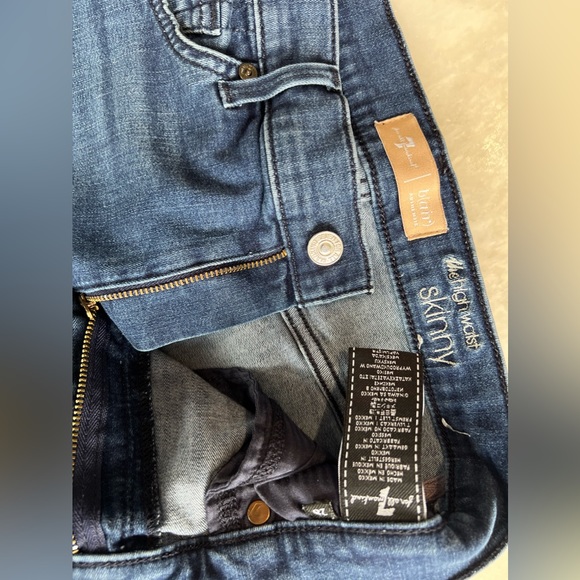 7 For All Man Kind Jeans - Picture 2 of 3